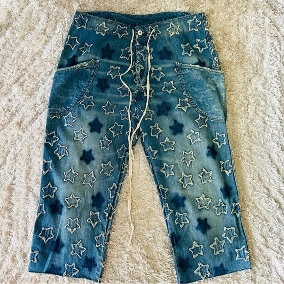 Magnolia Pearl Blue Distressed Jeans with Stars - Picture 3 of 7